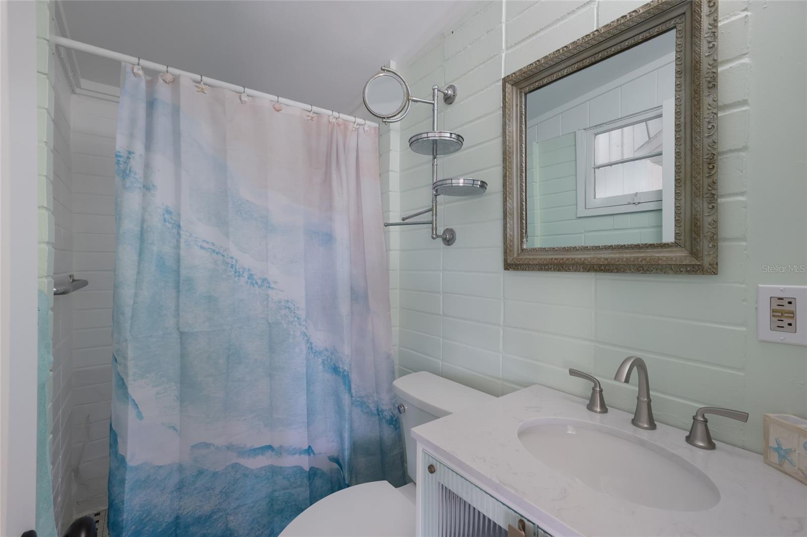 LONGBEACH ON LONGBOAT KEY - Residential