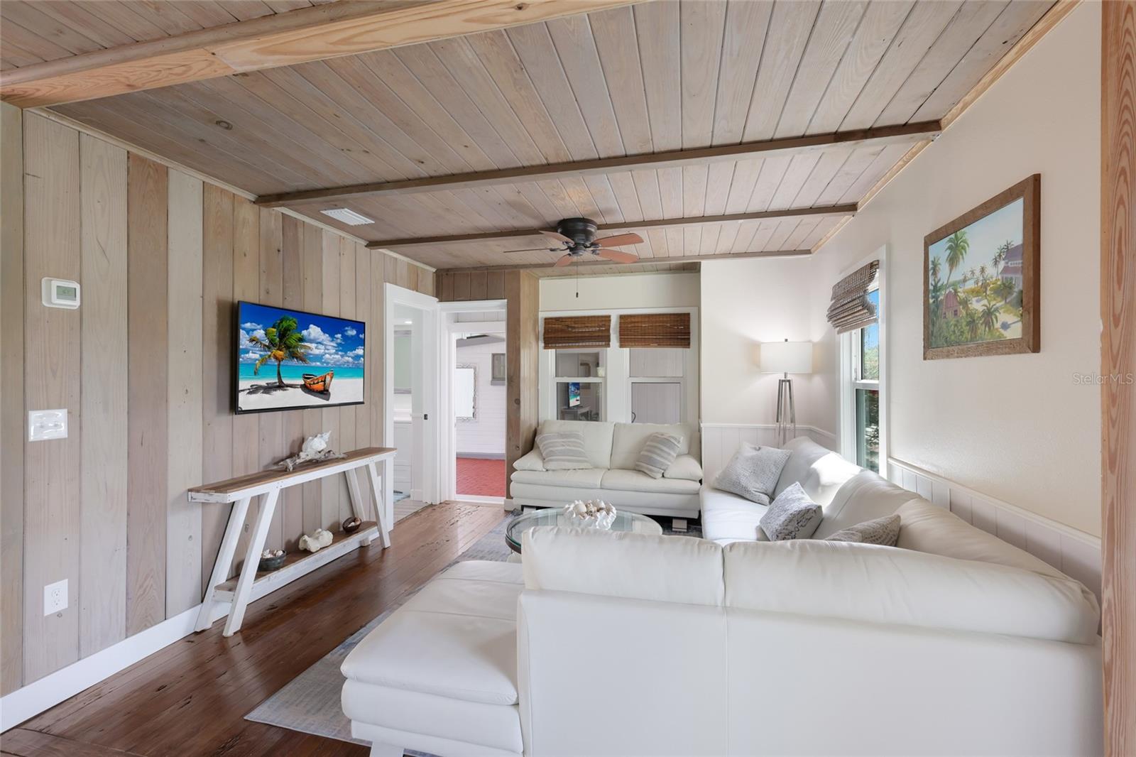 LONGBEACH ON LONGBOAT KEY - Residential