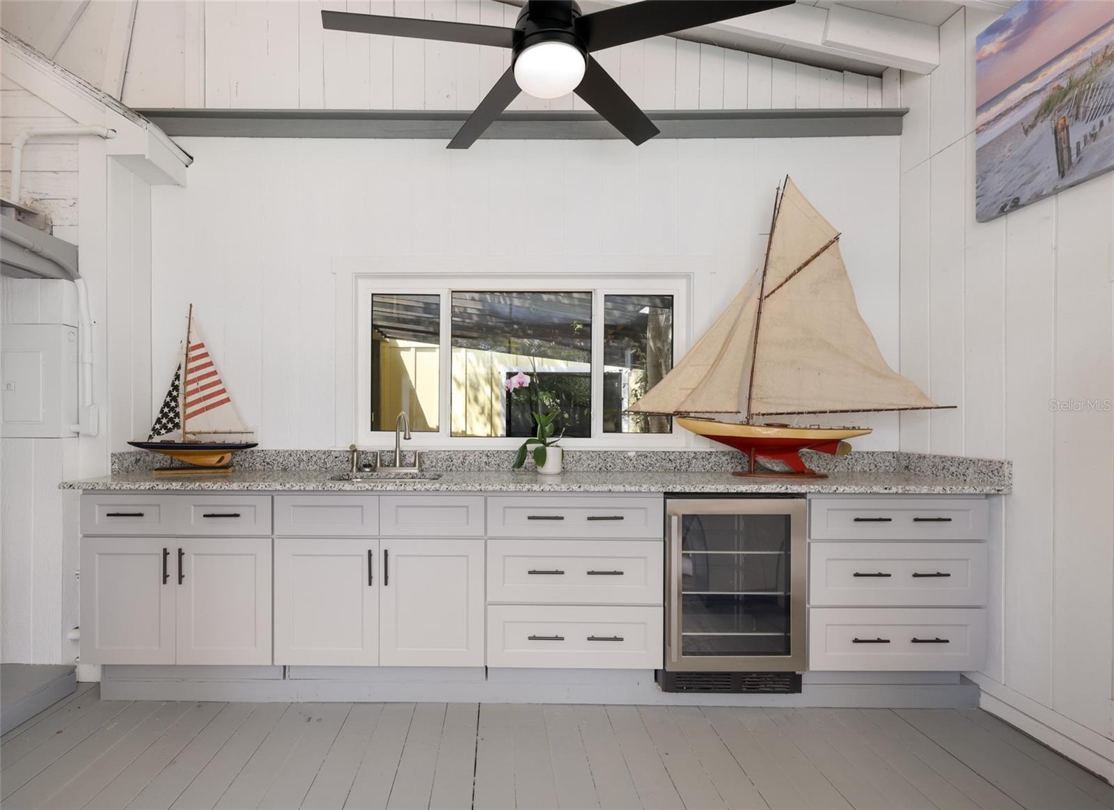 LONGBEACH ON LONGBOAT KEY - Residential