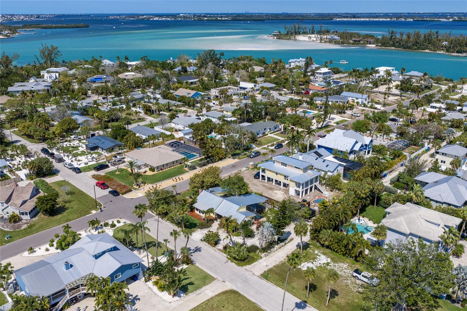 LONGBEACH ON LONGBOAT KEY - Residential