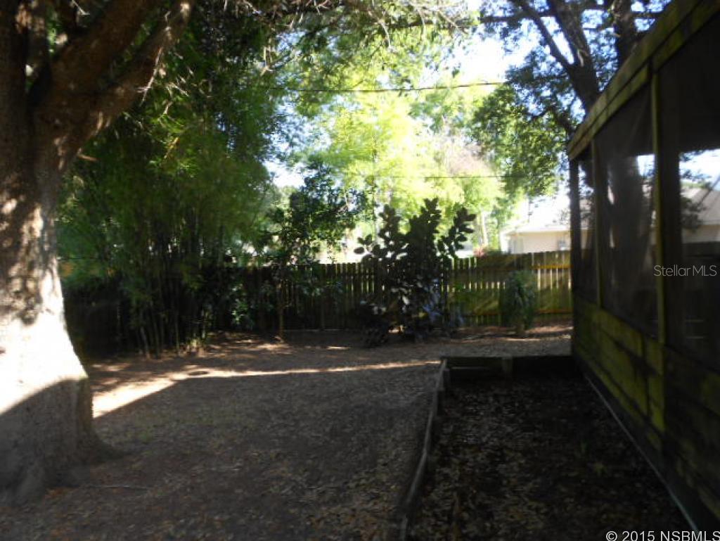 Florida Shores 01 - Residential