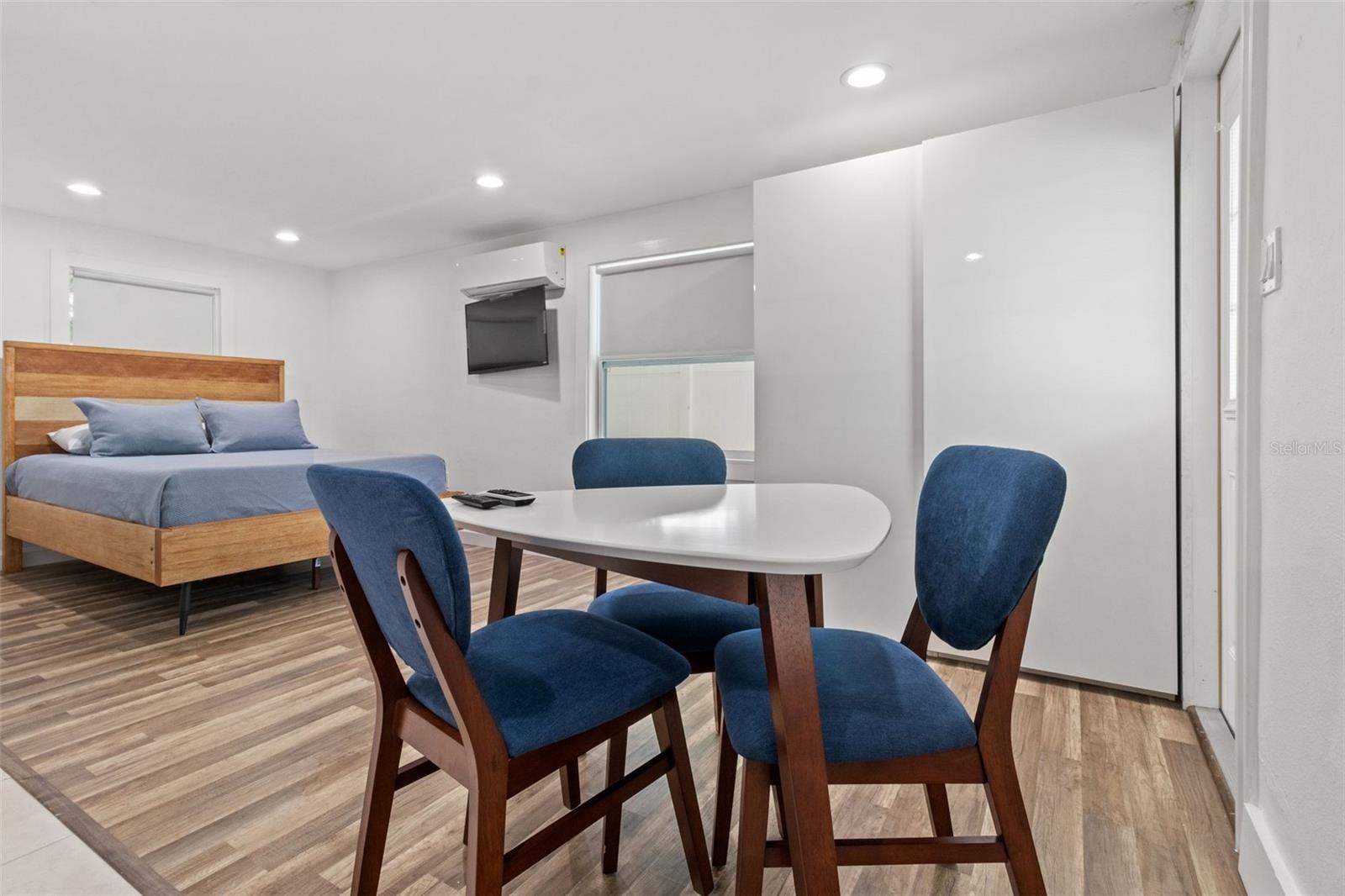 BIDWELLS OAK WOOD ADD - Residential Income