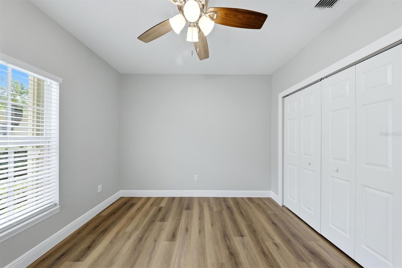 AUBURN COVE - Residential