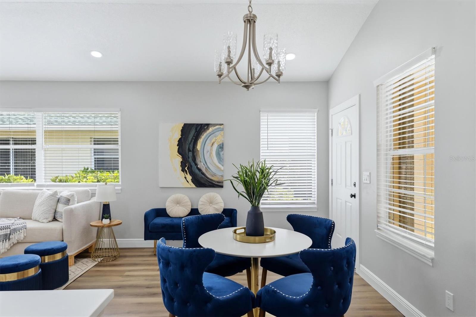 AUBURN COVE - Residential