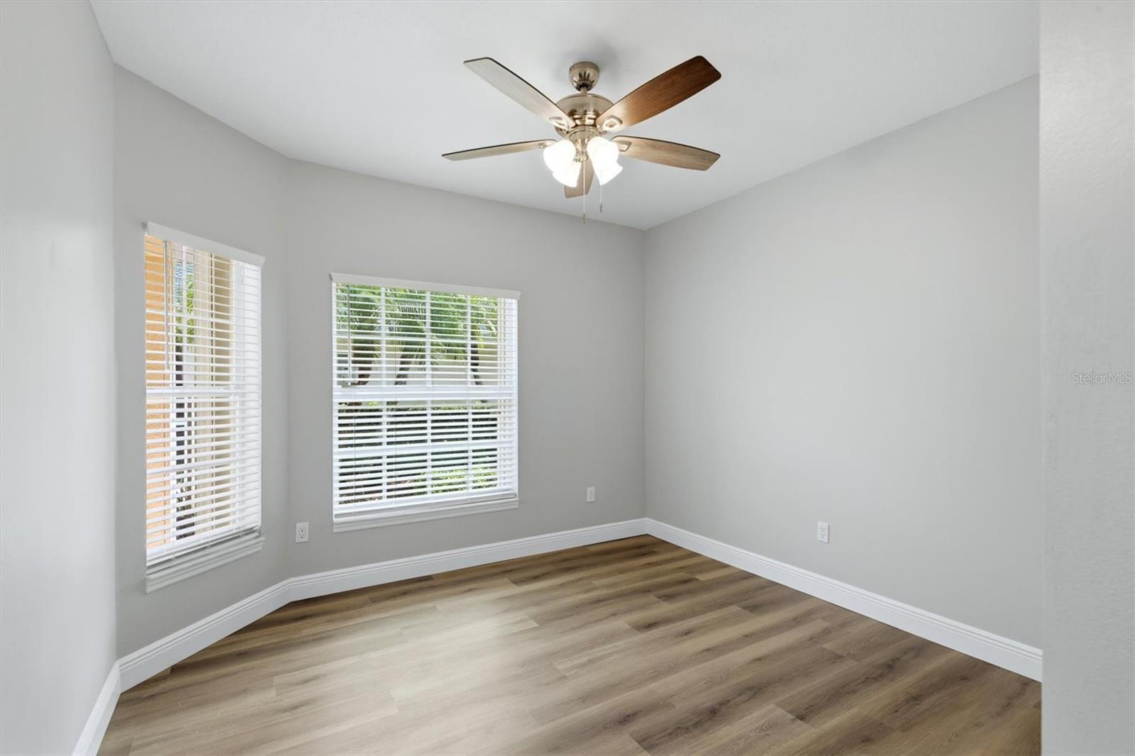 AUBURN COVE - Residential