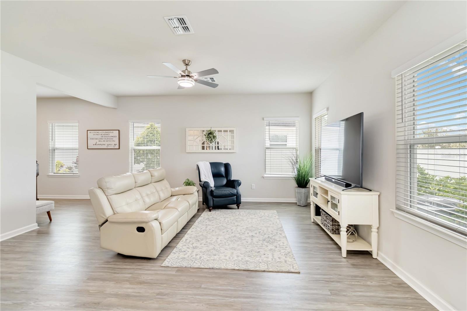 5514 SPANISH MOSS COVE