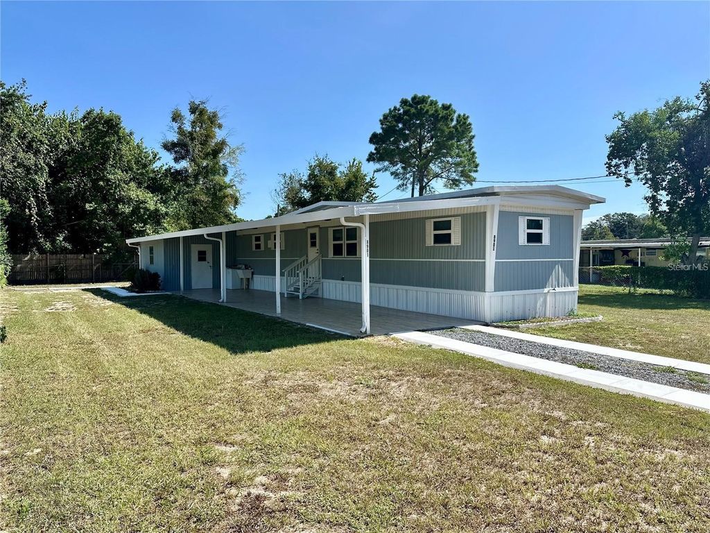 Photo of 8901 SE 144th Lane, Summerfield, FL 34491 (MLS # OM712635)