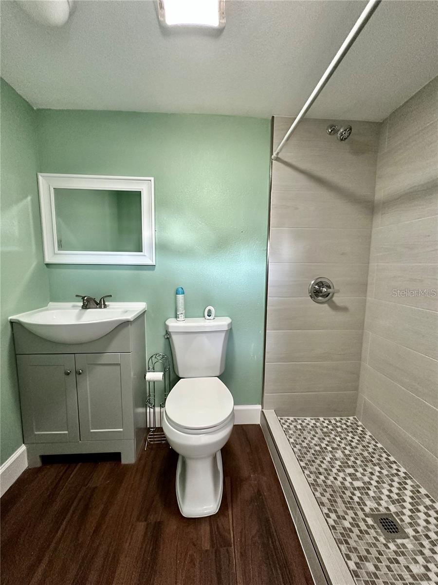 LITTLE LAKE WEIR - Residential