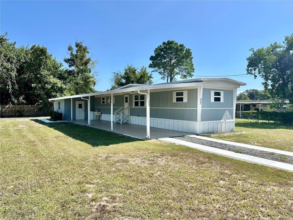 Photo of 8901 SE 144th Lane, Summerfield, FL 34491 (MLS # OM712635)