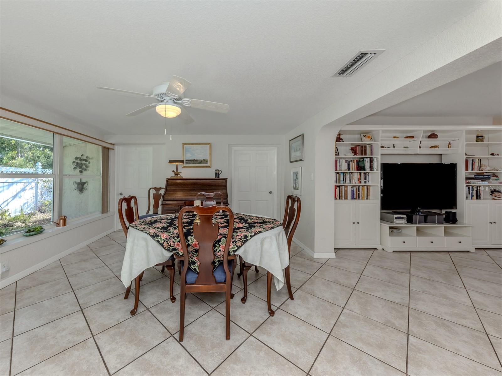 VENEZIA PARK REP - Residential