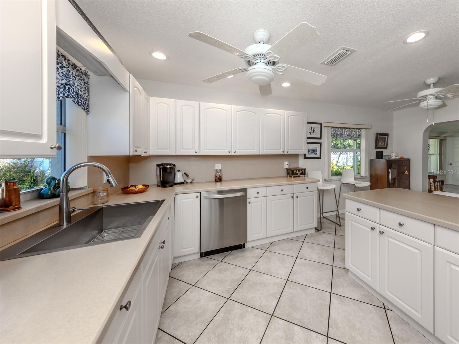 VENEZIA PARK REP - Residential