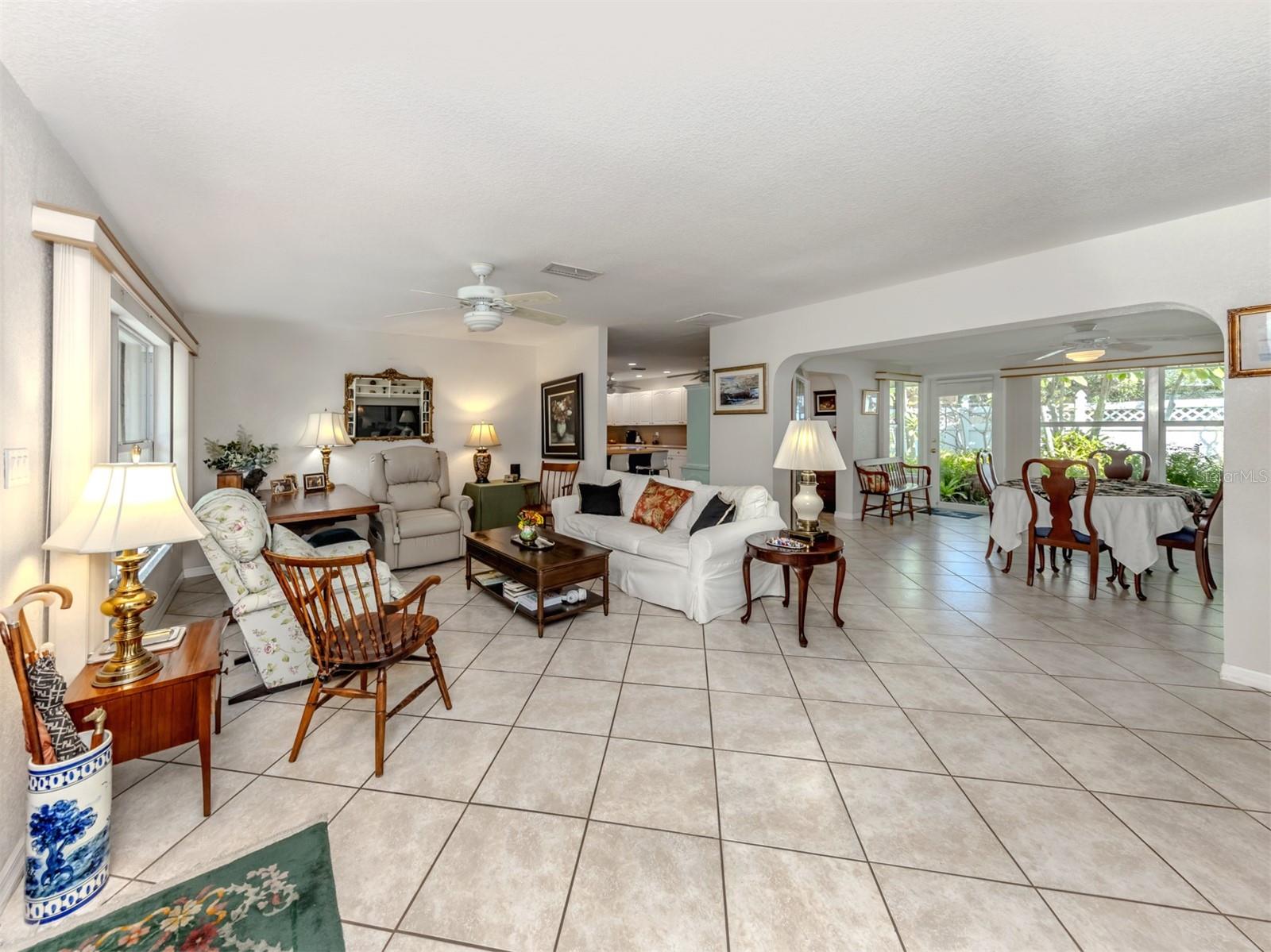VENEZIA PARK REP - Residential