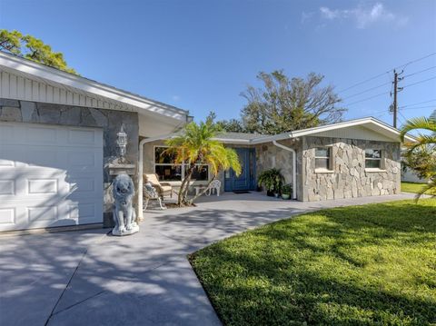 Photo of 104 Fiesole Street, Venice, FL 34285 (MLS # N6140969)