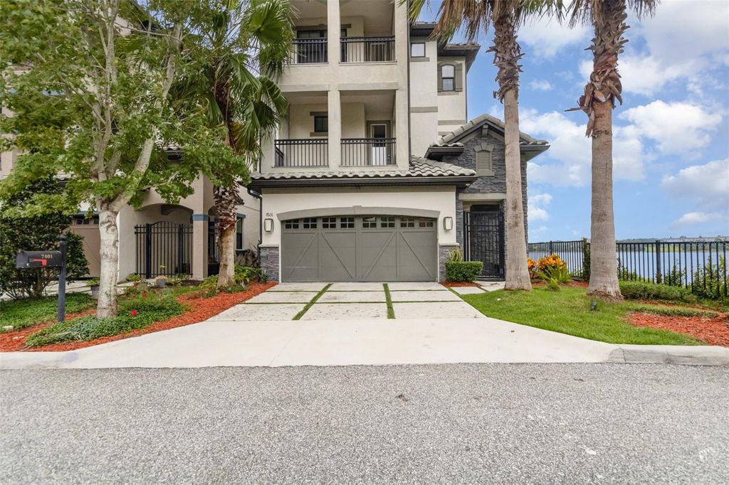 Photo of 7601 Toscana Boulevard, Orlando, FL 32819 (MLS # O6349292)