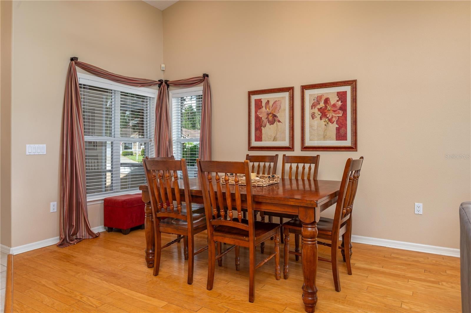 5667 WATER OAK LANE