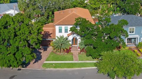 A home in TAMPA