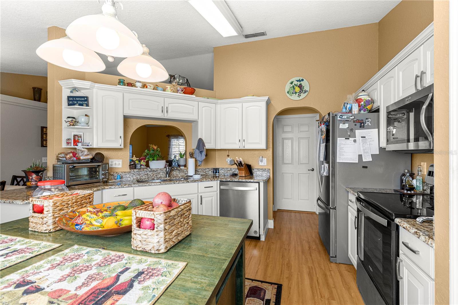 STONECREST - EASTRIDGE - Residential