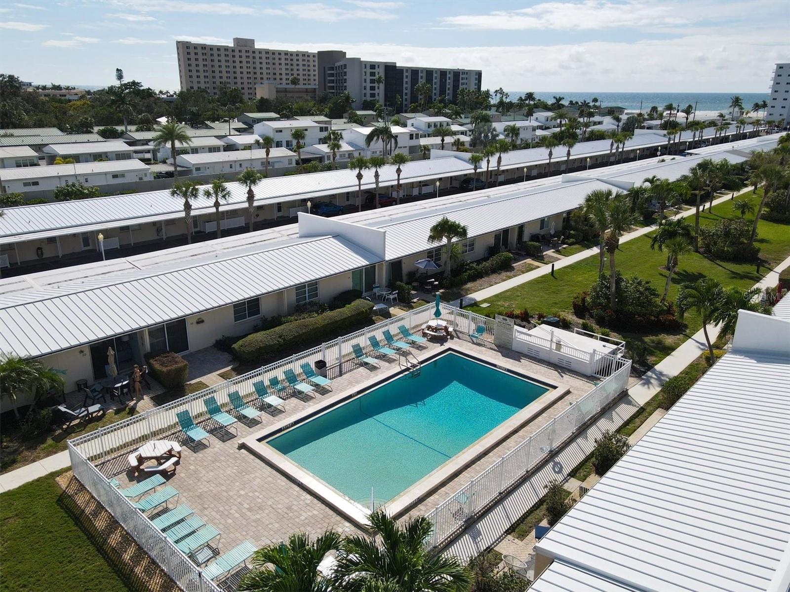 JAMAICA ROYALE - Residential