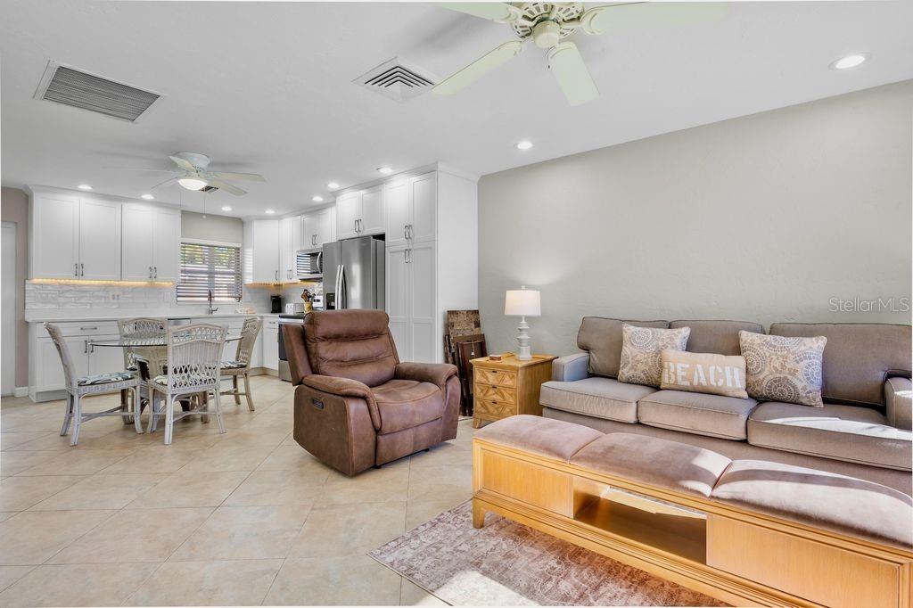 JAMAICA ROYALE - Residential