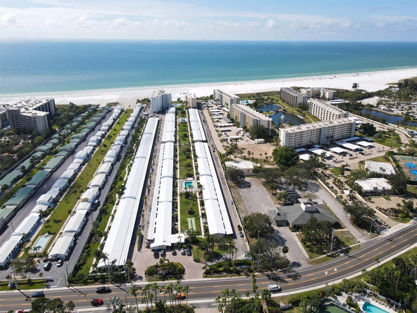 JAMAICA ROYALE - Residential