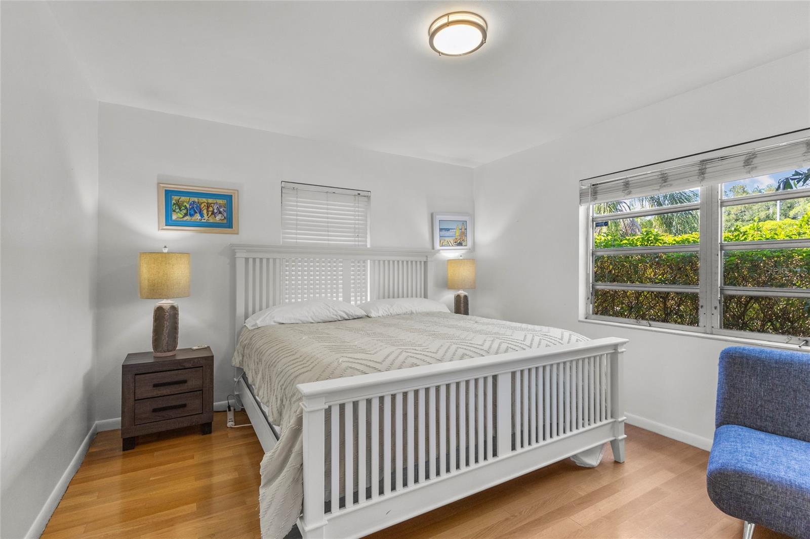 SOUTH GATE - Residential