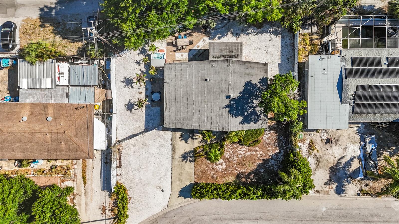 SOUTH GATE - Residential