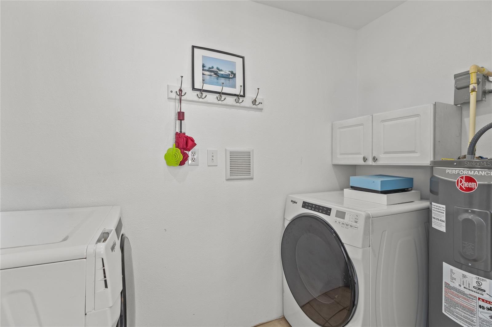 SOUTH GATE - Residential