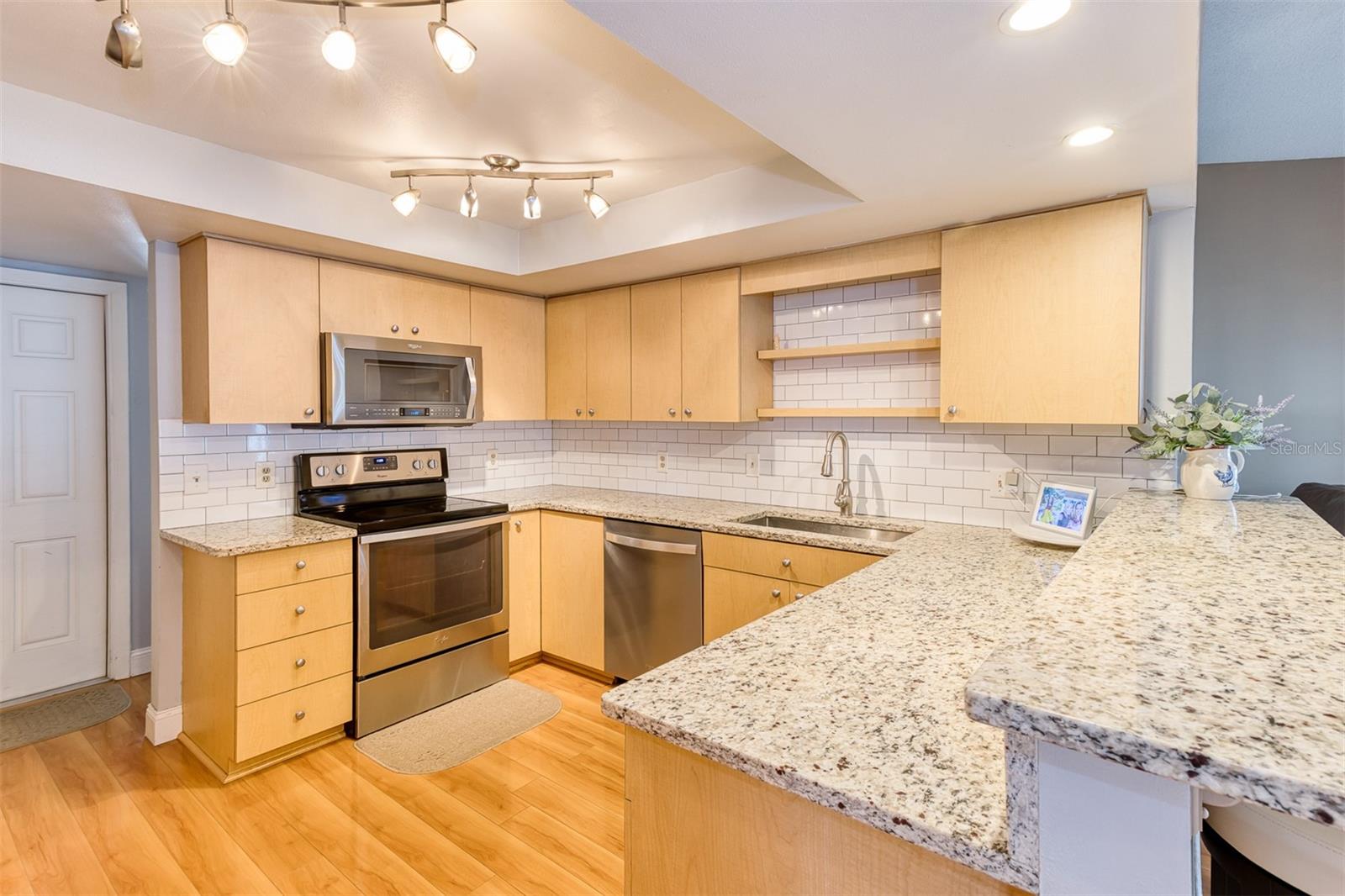 SUNCREST - Residential