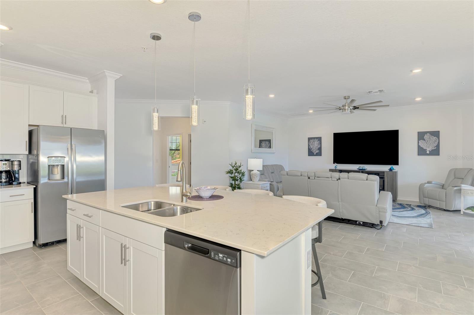 SARASOTA NATIONAL - Residential