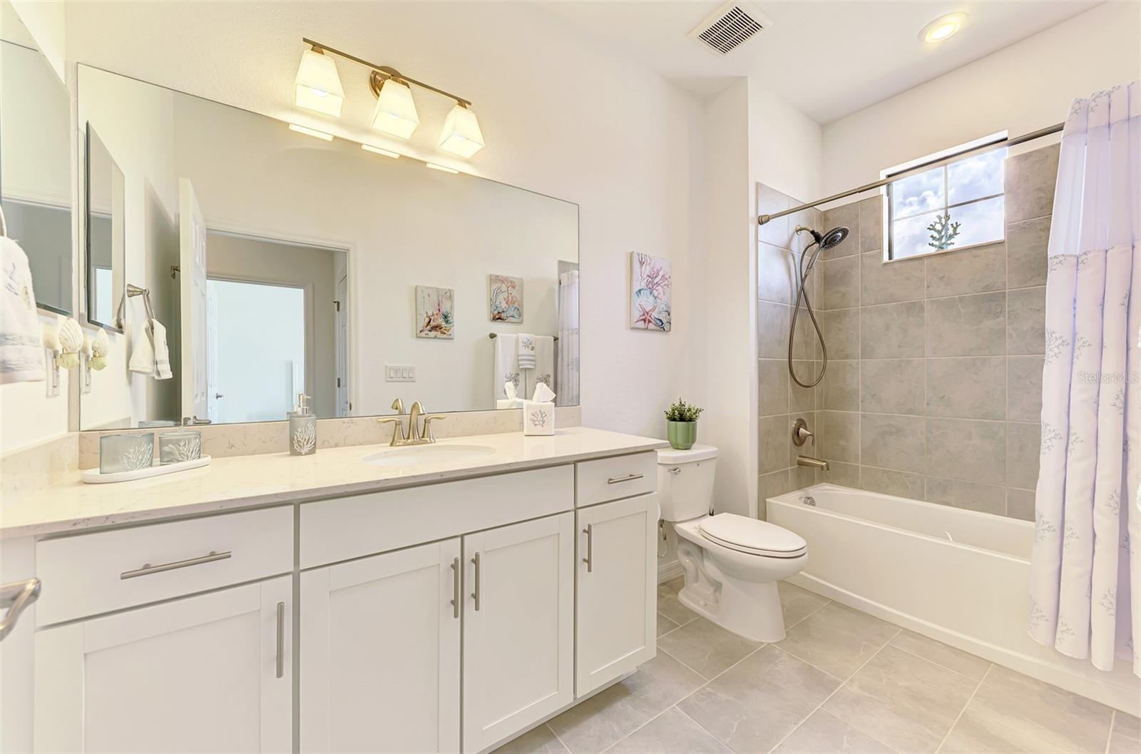 SARASOTA NATIONAL - Residential