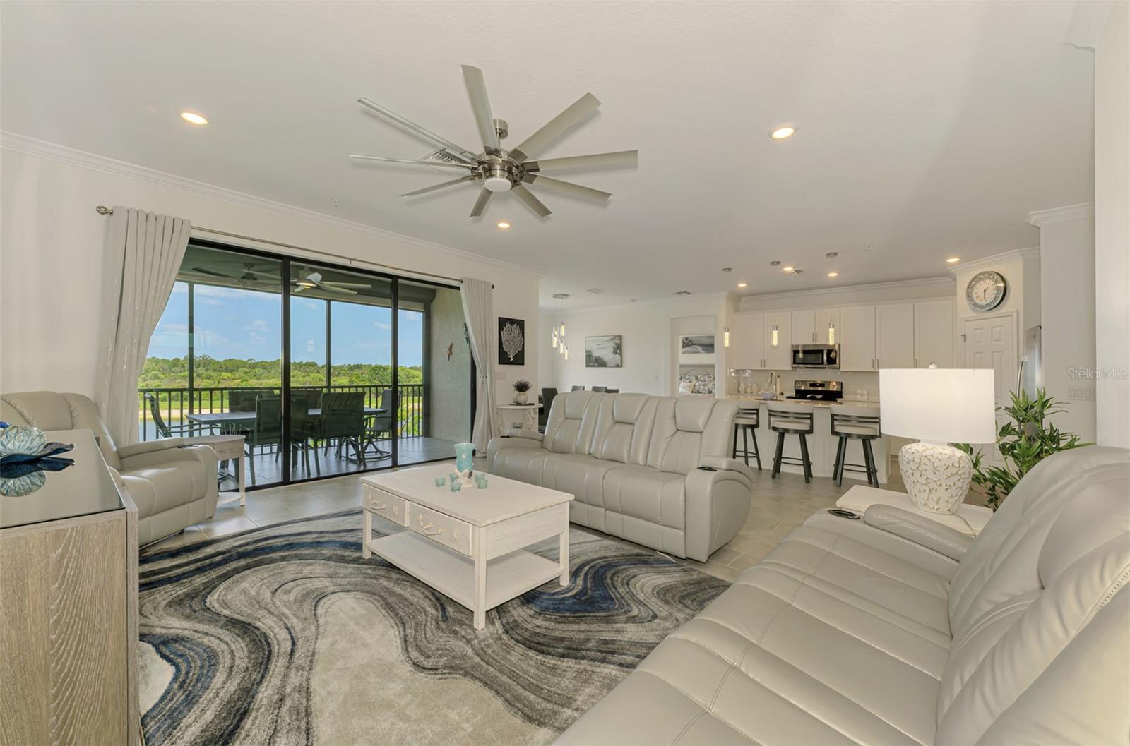 SARASOTA NATIONAL - Residential