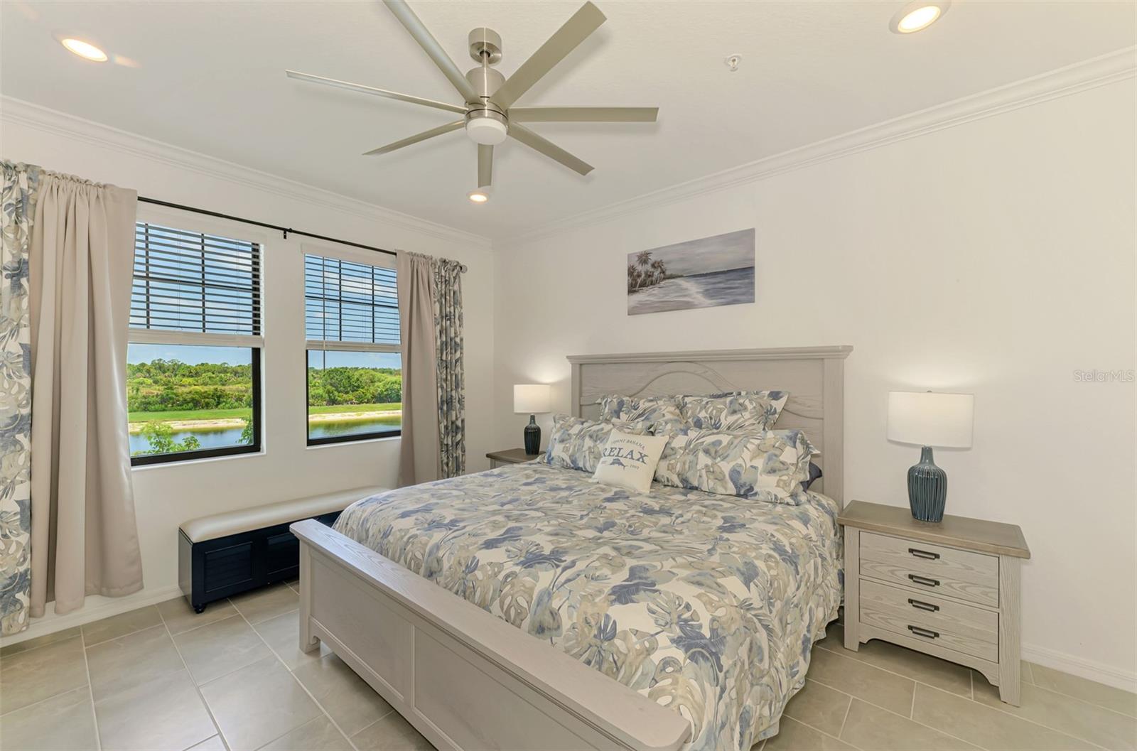 SARASOTA NATIONAL - Residential