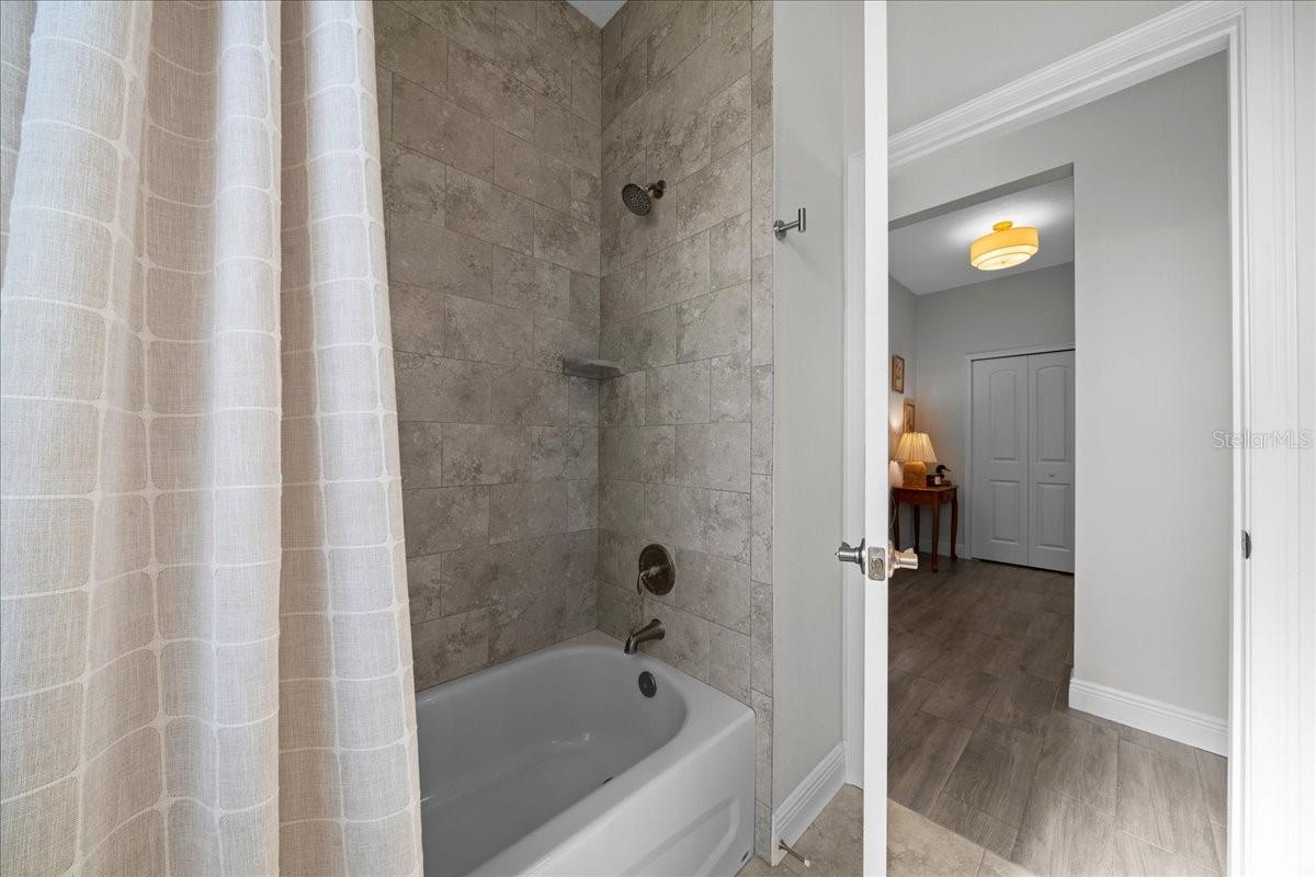 CITRUS SPGS UNIT 23 - Residential