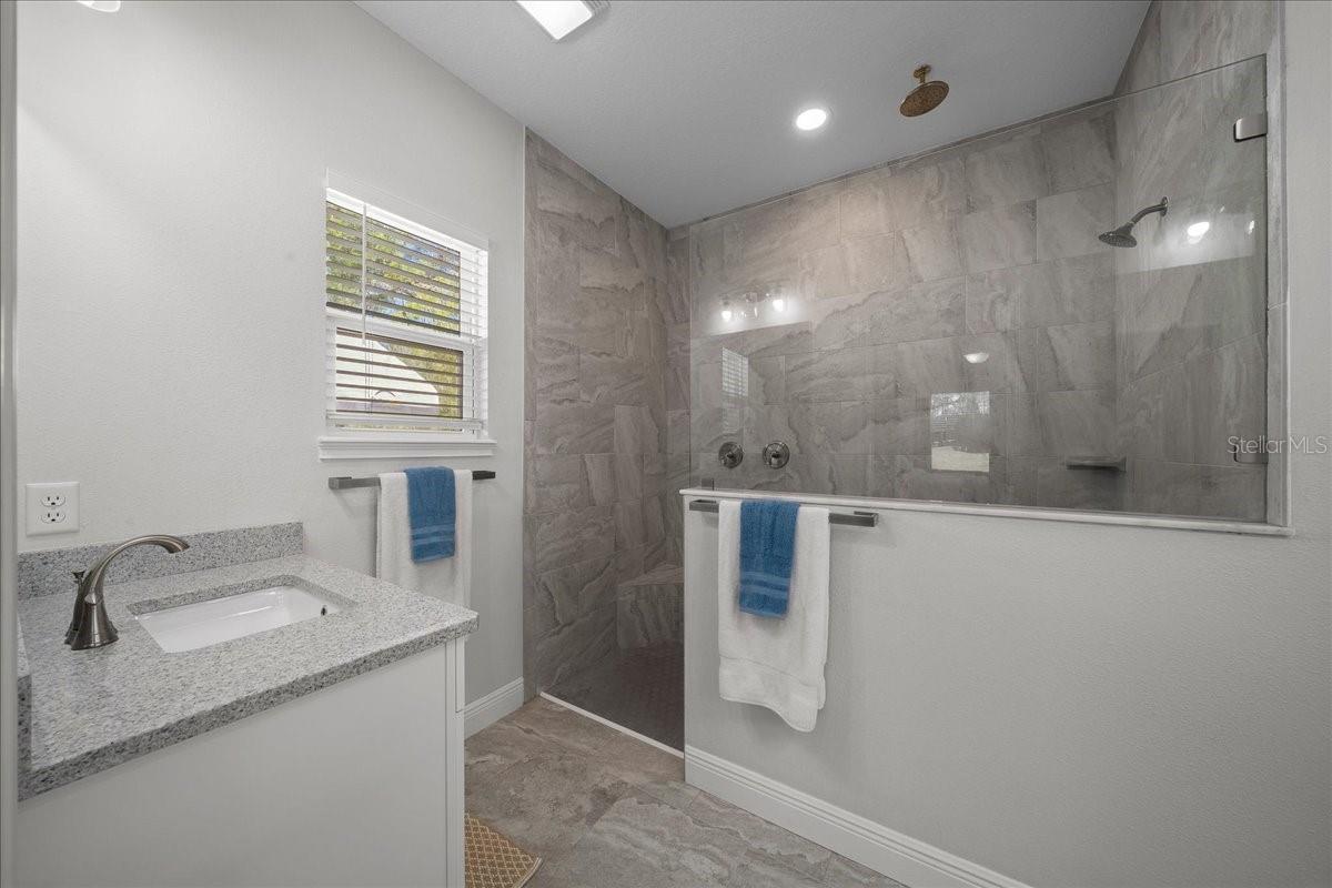 CITRUS SPGS UNIT 23 - Residential