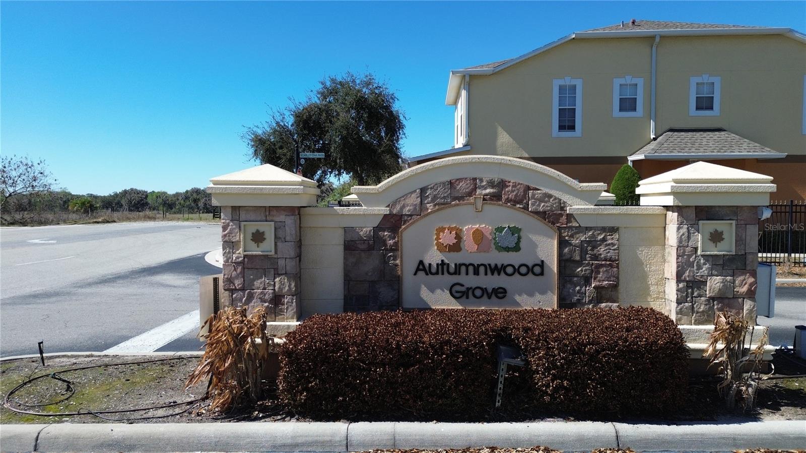 AUTUMNWOOD GROVE - Residential