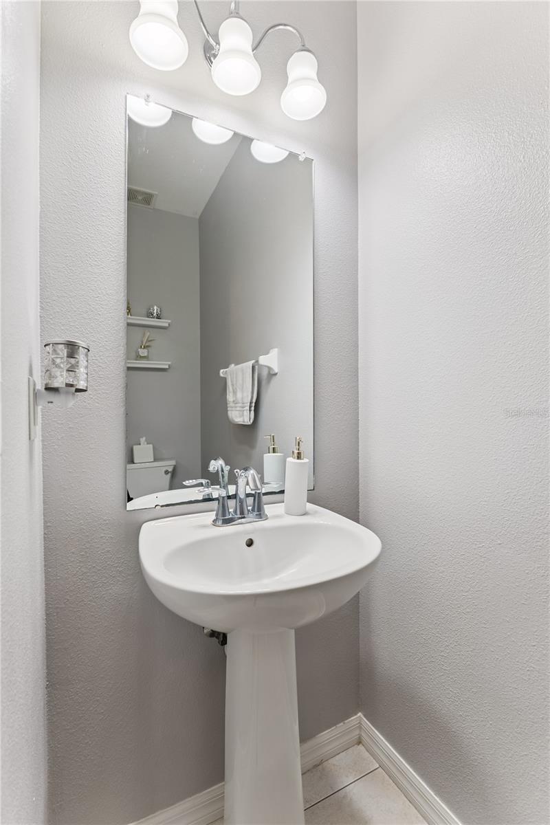 AUTUMNWOOD GROVE - Residential