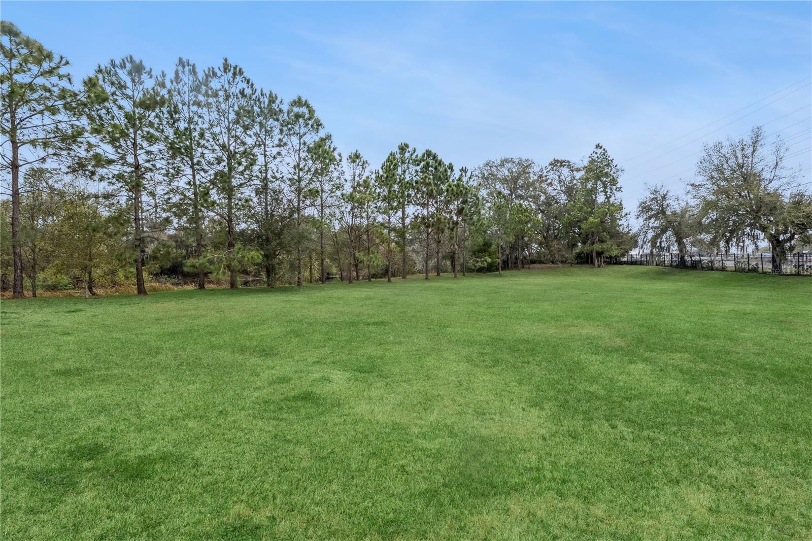 AUTUMNWOOD GROVE - Residential