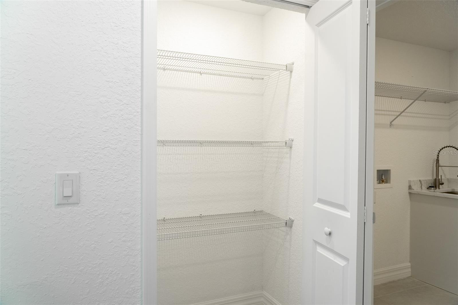 MARION OAKS UN 06 - Residential