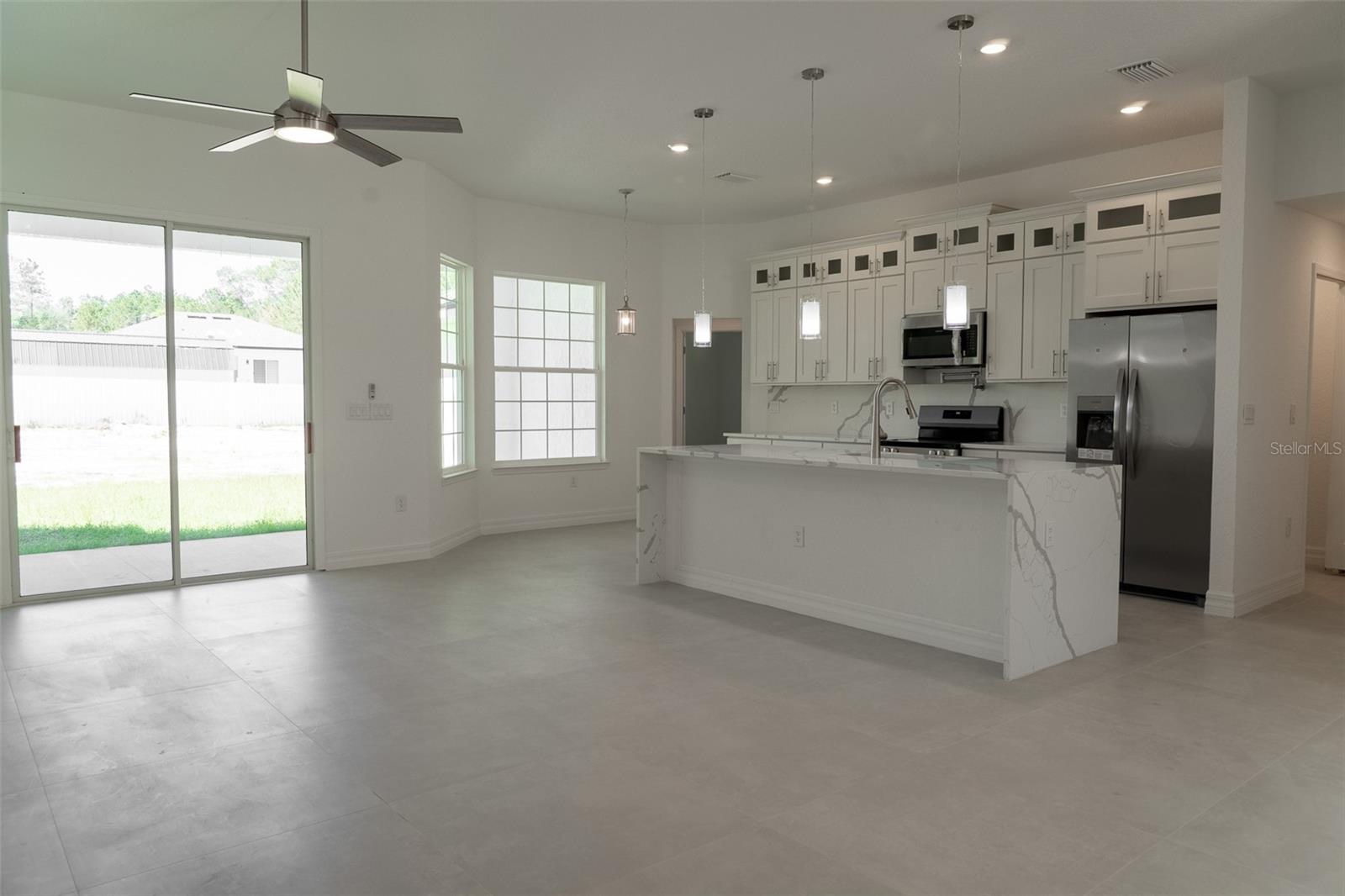 MARION OAKS UN 06 - Residential