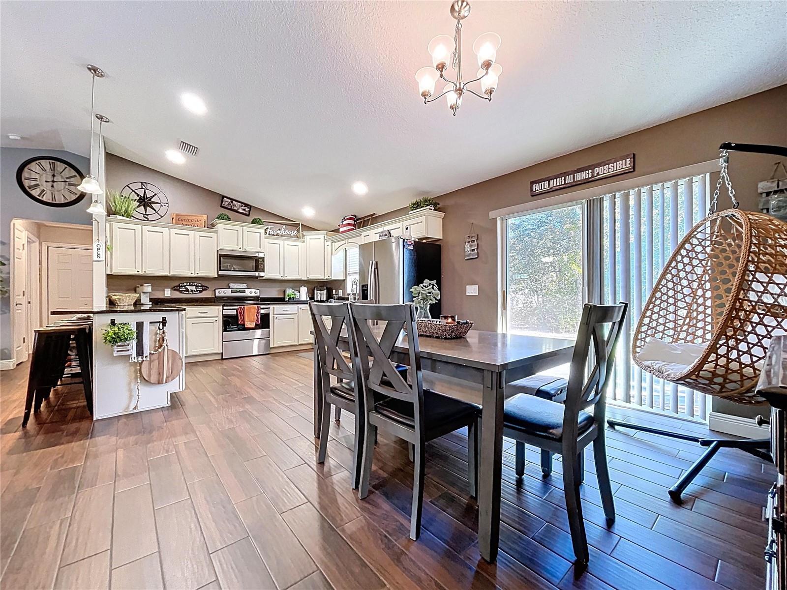 CITRUS SPGS UNIT 03 - Residential