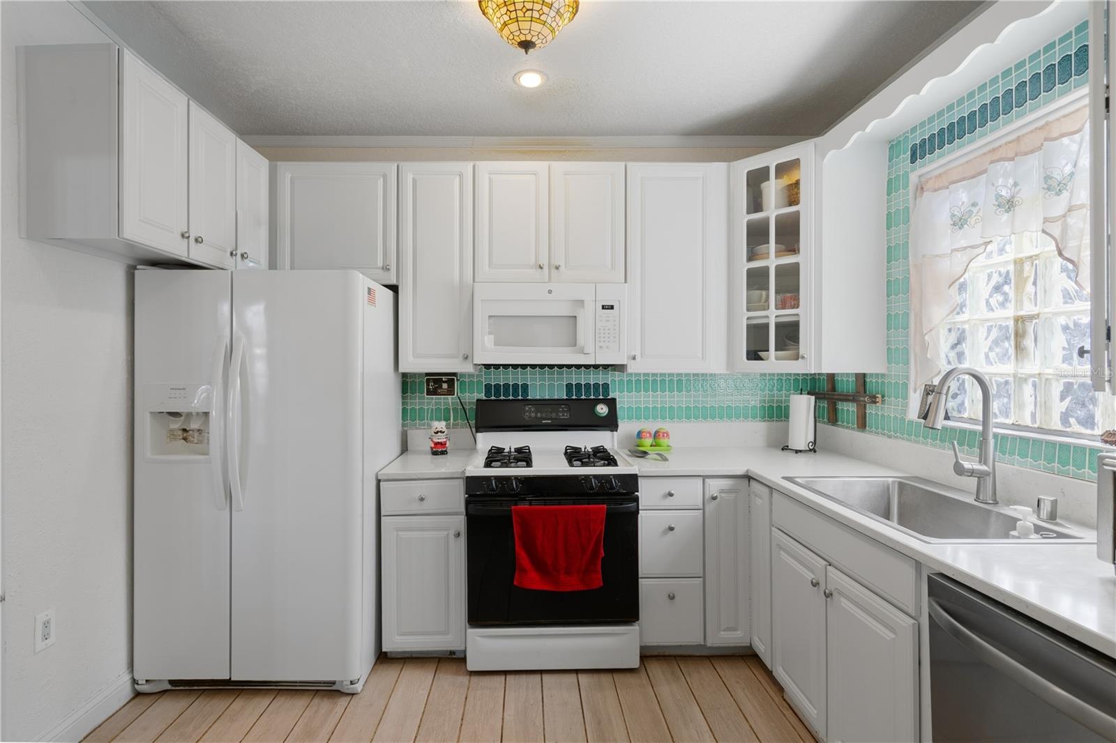 PALM PARK TERRACE - Residential