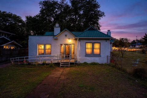 530 S 7TH STREET LAKE WALES FL 33853