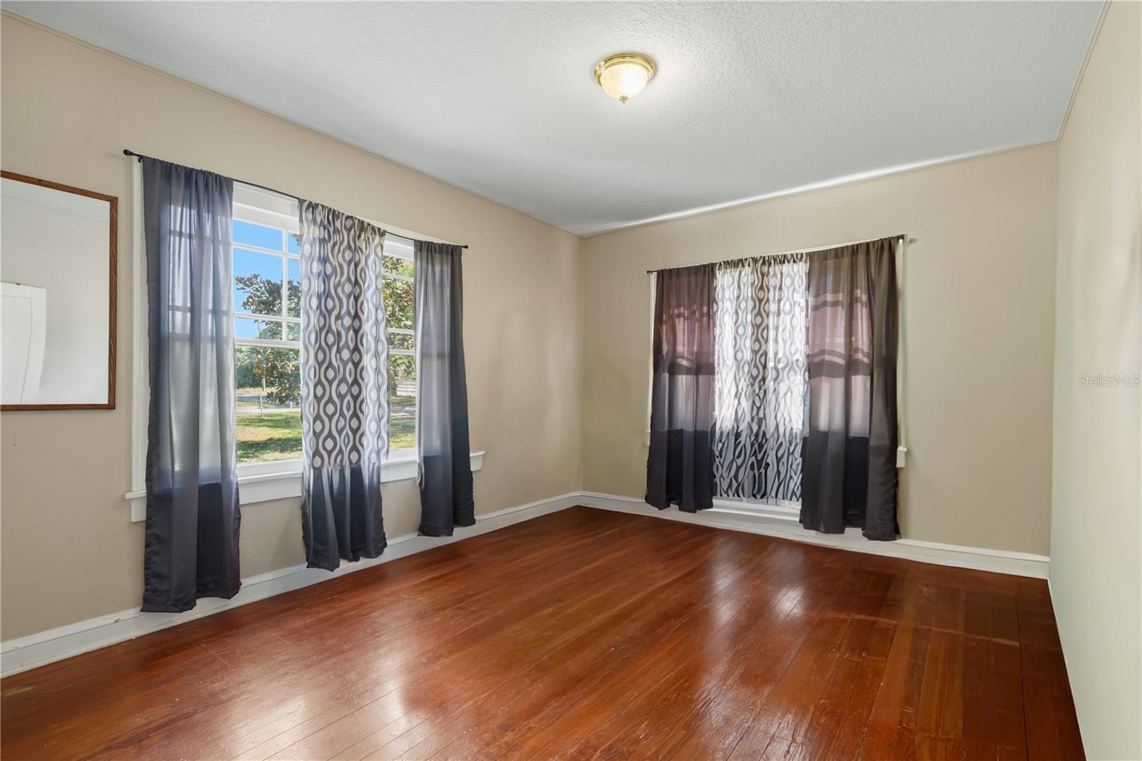 PALM PARK TERRACE - Residential