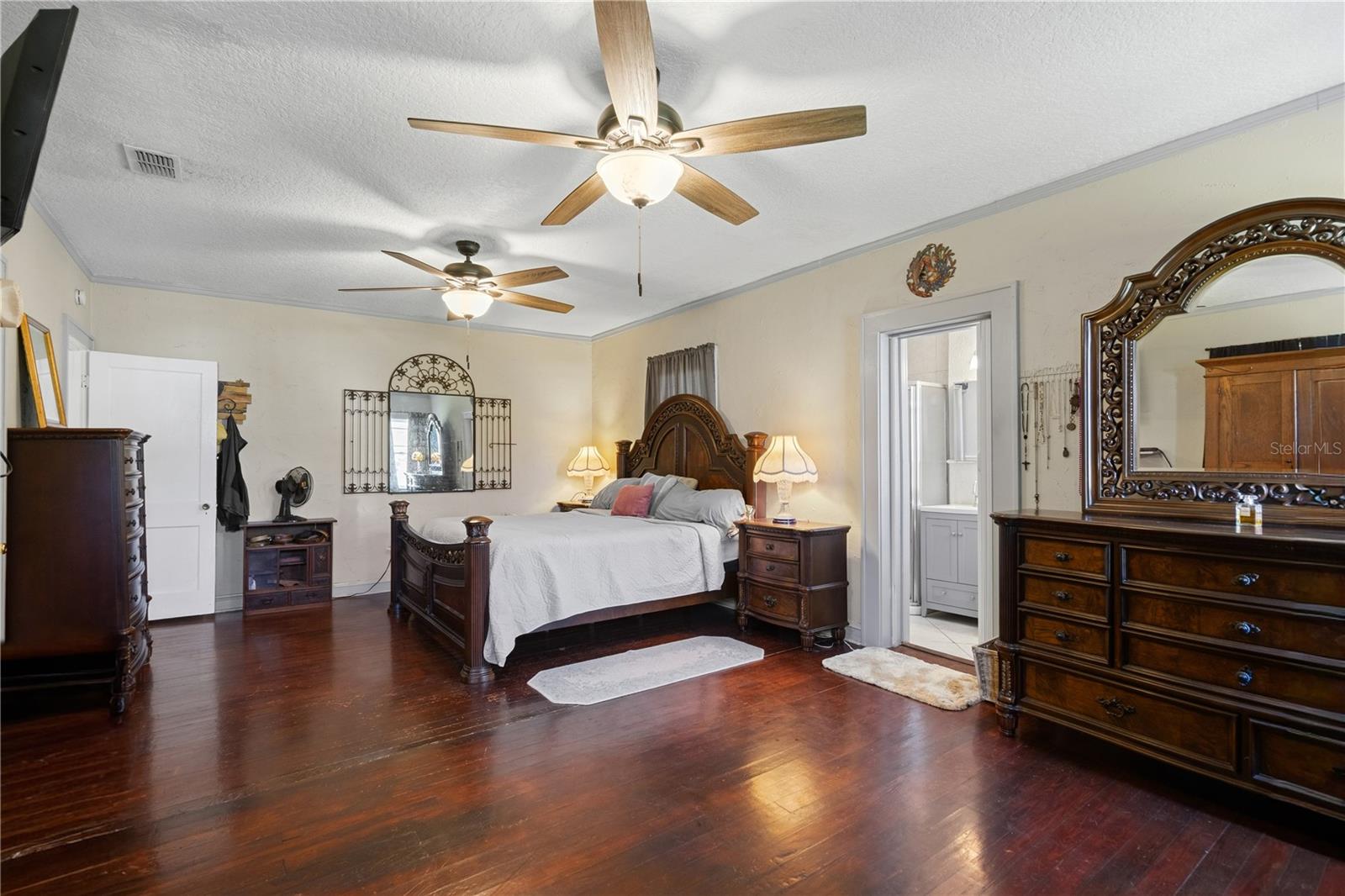 PALM PARK TERRACE - Residential