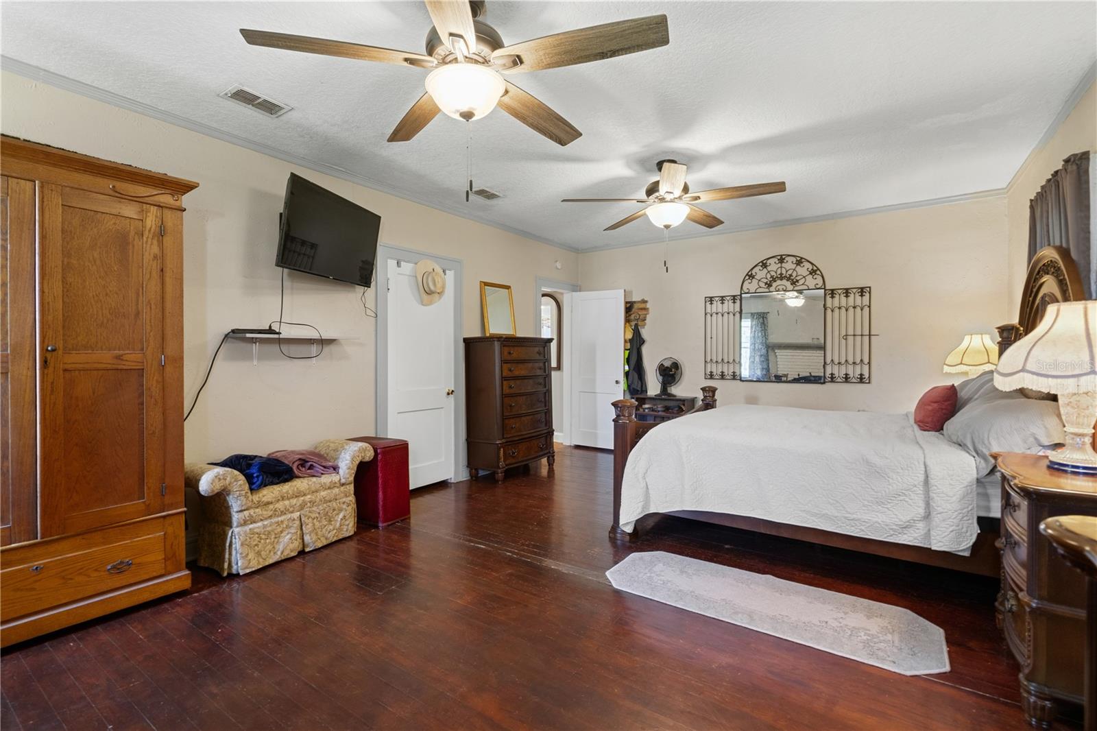 PALM PARK TERRACE - Residential