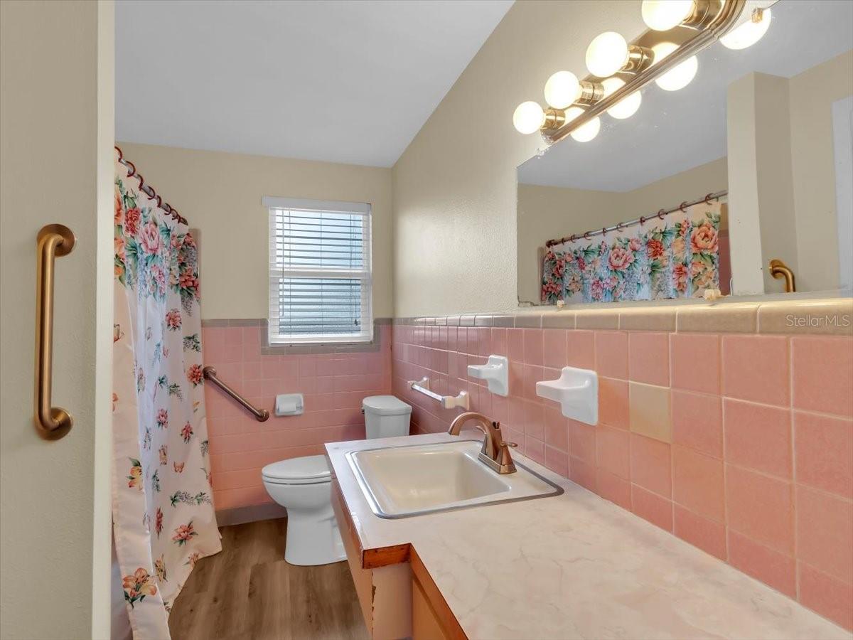 FORT KING ACRES - Residential