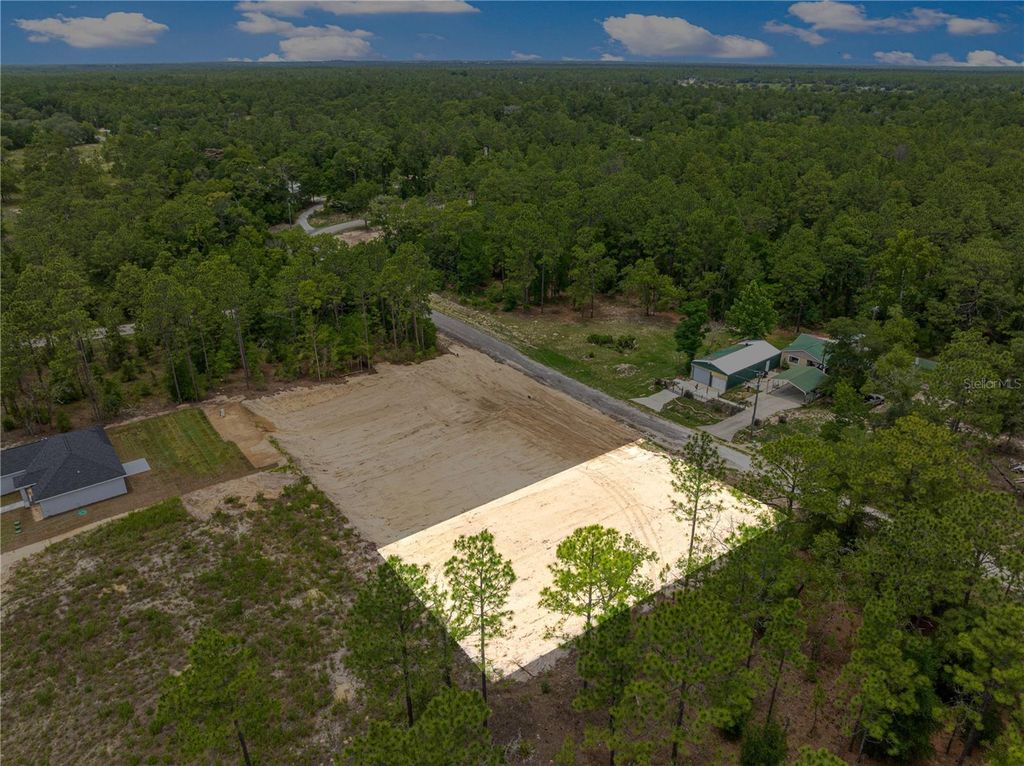 Photo of SW 38th Place, Ocala, FL 34481 (MLS # OM726314)