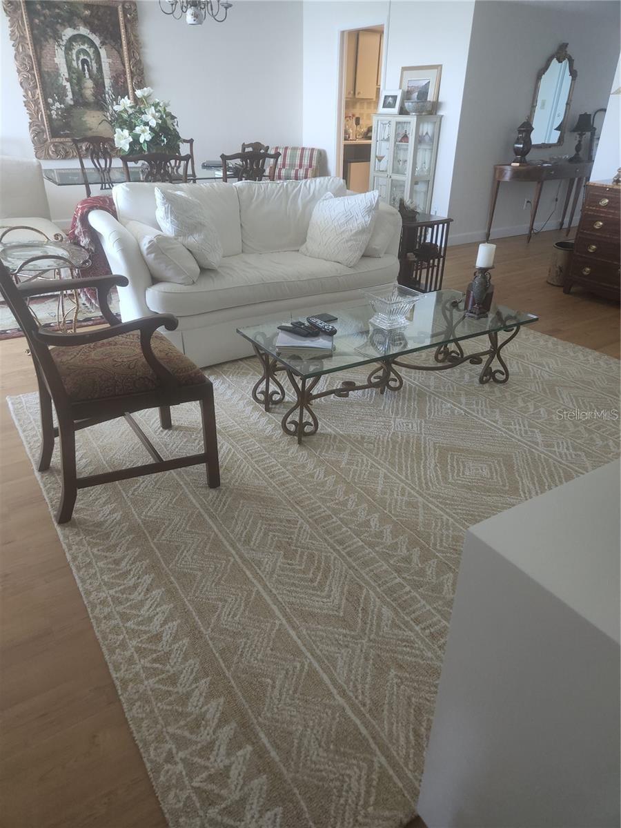 REGENCY HOUSE - Residential Lease