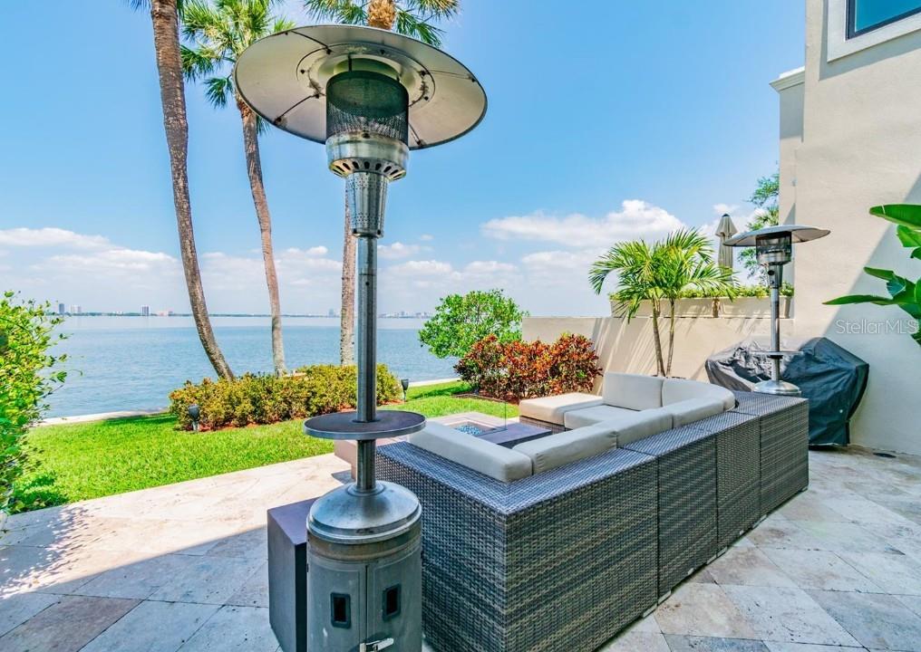 HAWTHORNE POINT CONDO APT - Residential