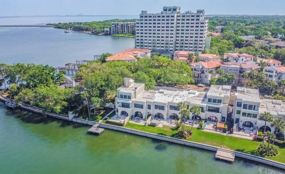 HAWTHORNE POINT CONDO APT - Residential
